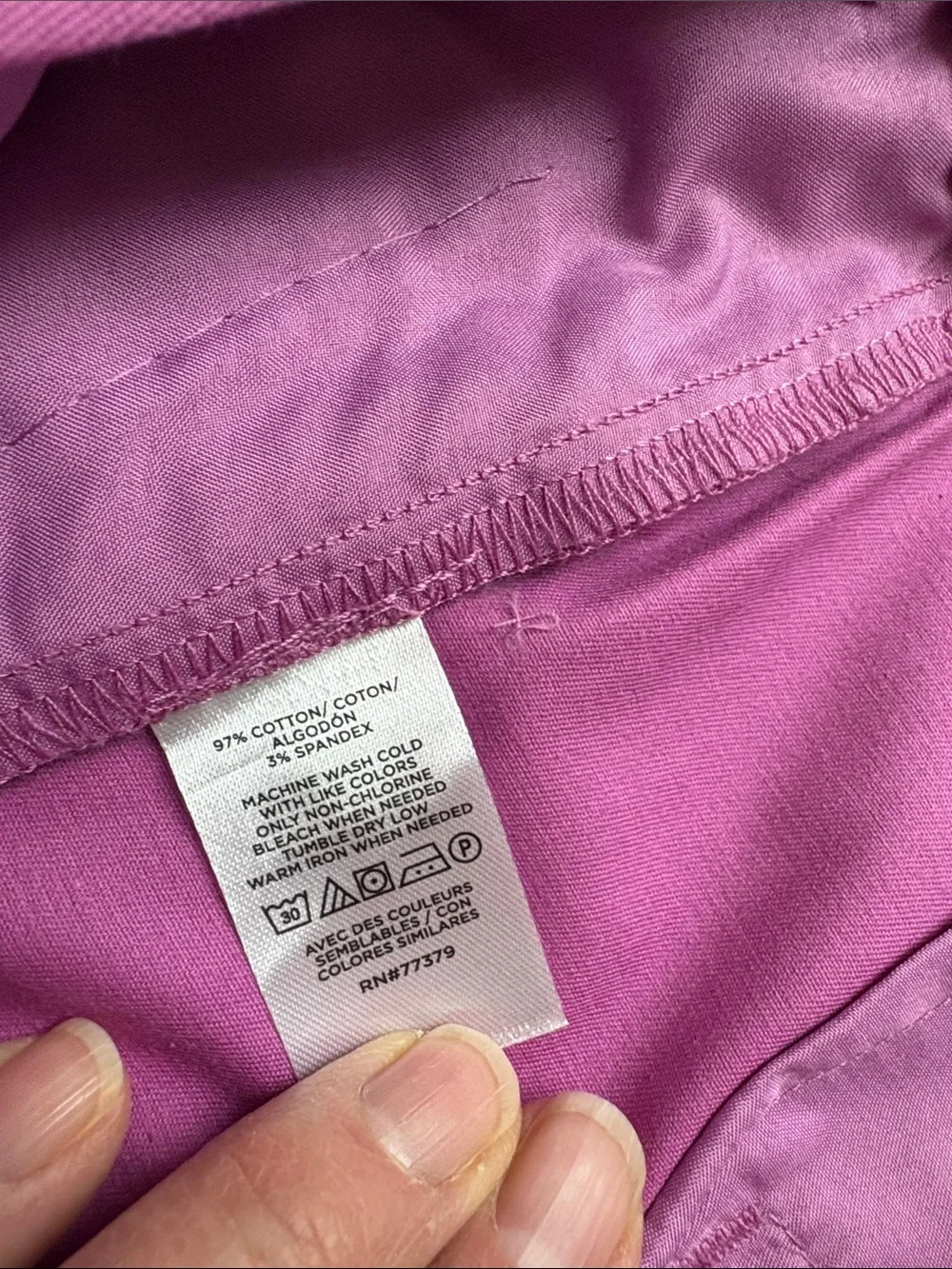 Ann Taylor Classic Broadwalk Shorts in Vivid Magenta Cotton/ Spandex Blend
